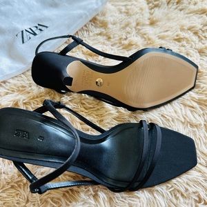 Zara Black Heel Sandals